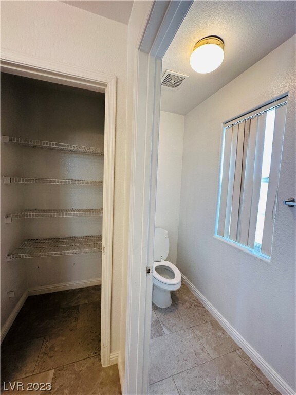Building Photo - 2617 Rainbow Cactus Ct