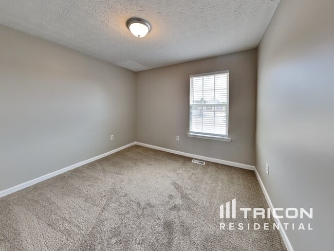 Building Photo - 89 Pin Oak Ct