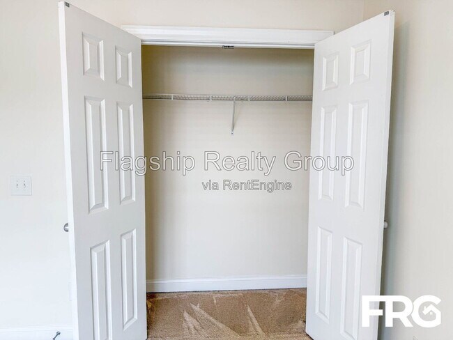 Building Photo - 4243 Dudleys Grant Dr