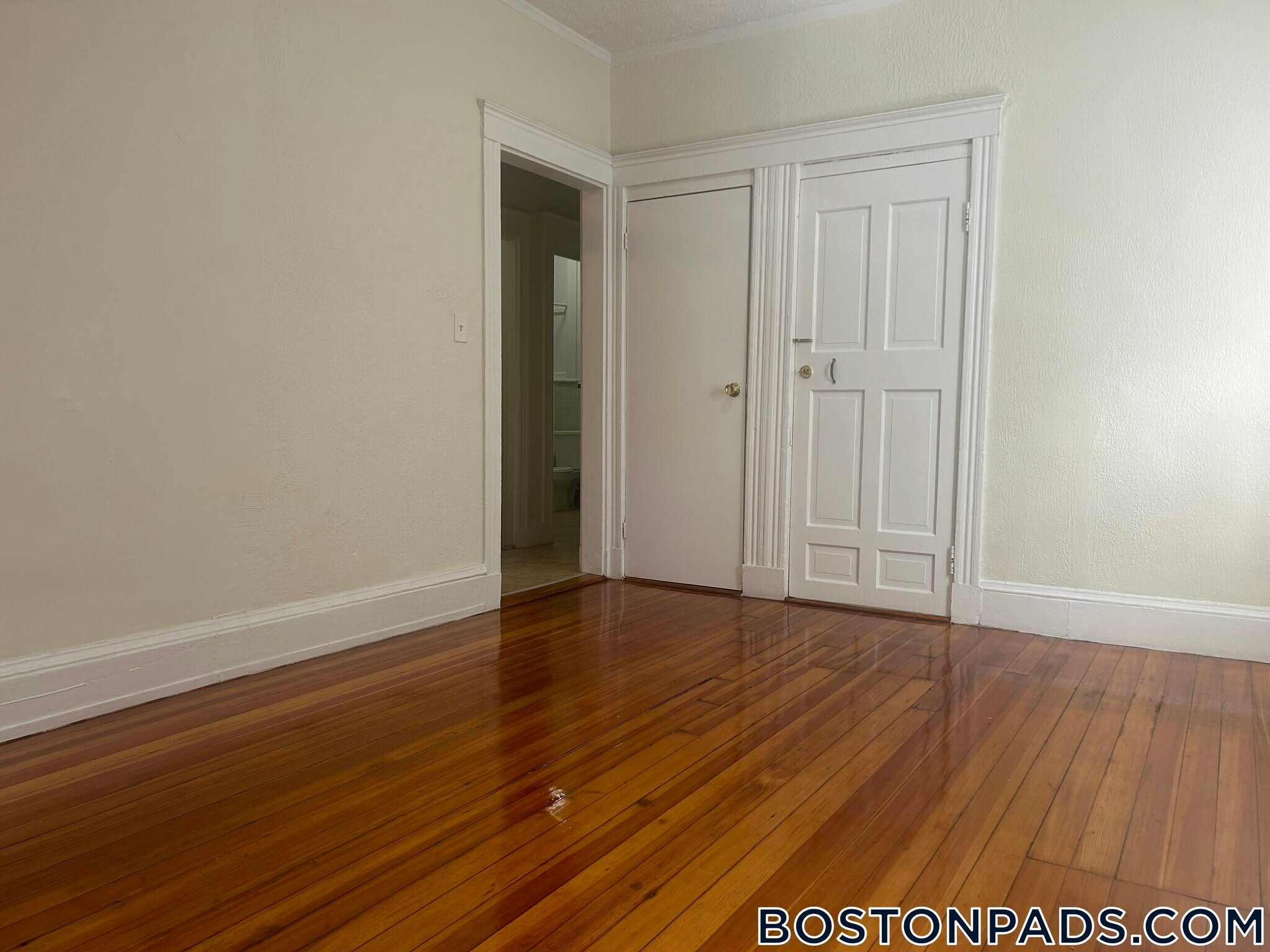 Building Photo - 128 Allston St