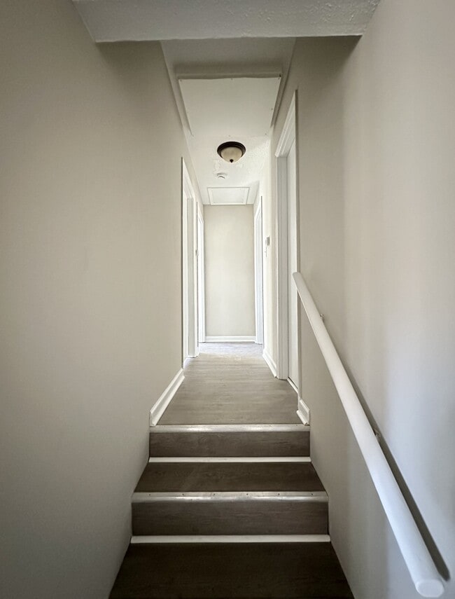 Building Photo - 1736 6th St NW