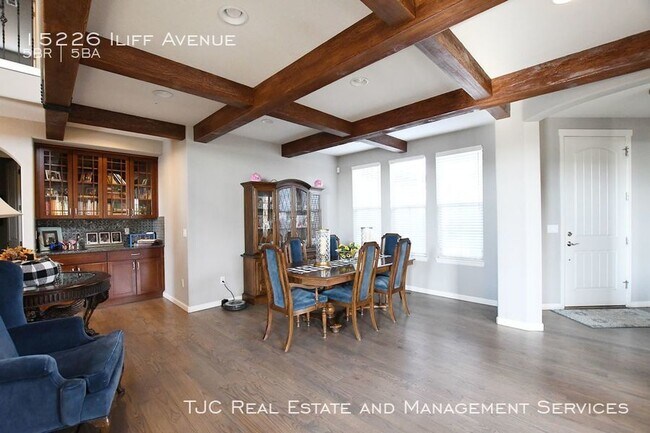 Building Photo - Solterra Home for Rent!