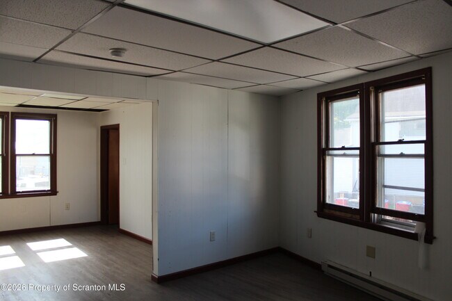 Building Photo - 61 Fallbrook St