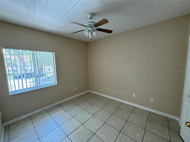 Building Photo - 489 Las Cortes Ln