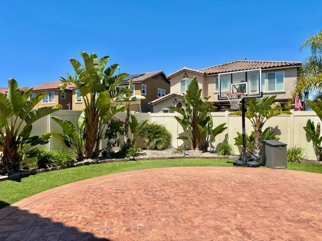 Building Photo - Riverpark | 4Bed + 3Bath | Oxnard | Whalen