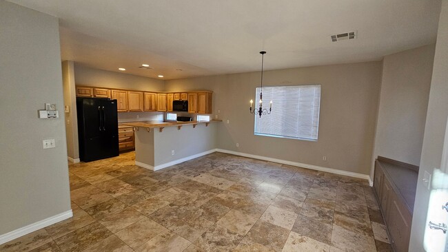 Building Photo - 3 BEDROOM HOME IN SOUTHERN HIGHLANDS!