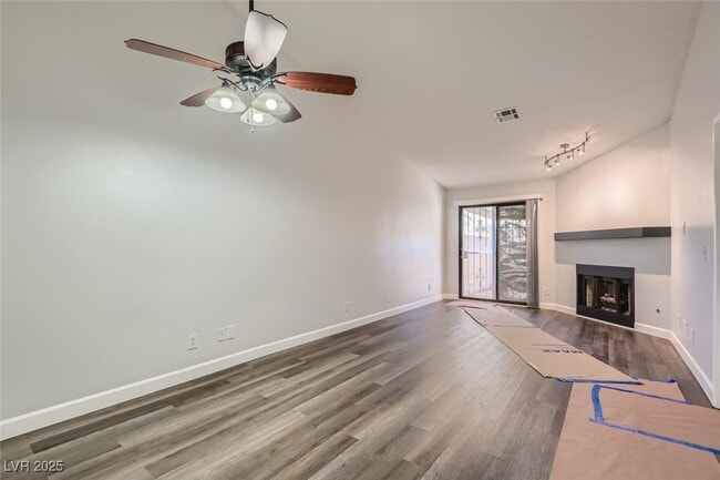 Building Photo - 225 Crosswind Way