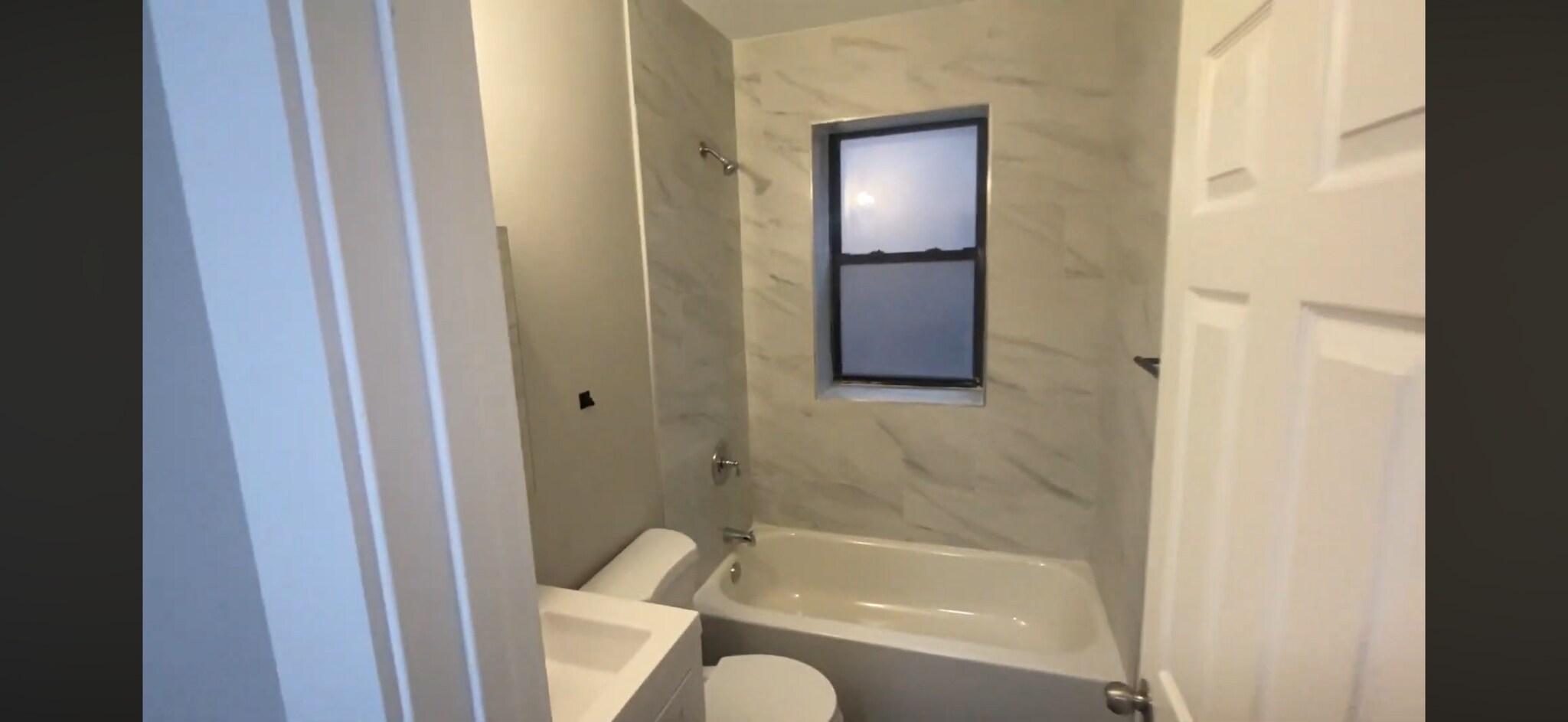 Building Photo - 6519 N Newgard Ave