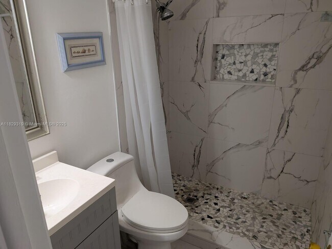 Primary Photo - 6201 SW 37th St