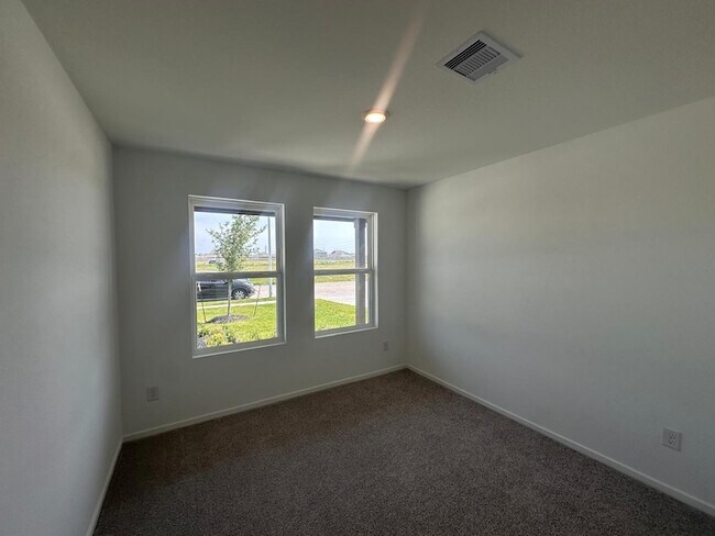 Building Photo - 26906 Rosebay Wds Dr