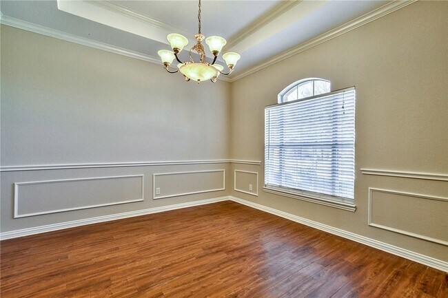 Building Photo - 4424 Maple Shade Ave