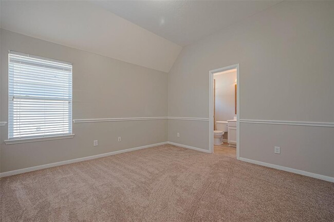 Building Photo - 5627 Granite Falls Ln