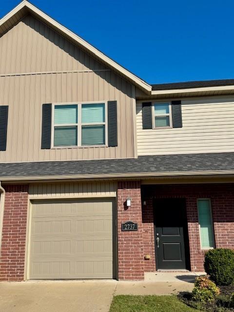 Building Photo - 2737 W Shasta Rd