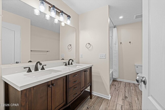 Building Photo - 203 Jase Ln