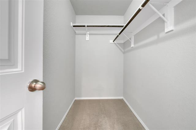 Building Photo - 8217 Spruce Meadows Dr