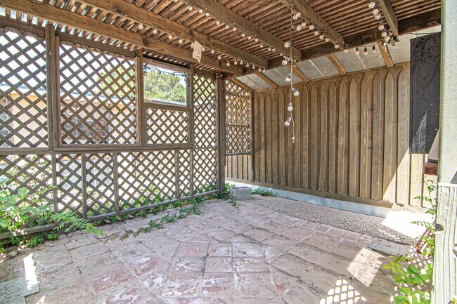 Building Photo - 4432 Lanham St