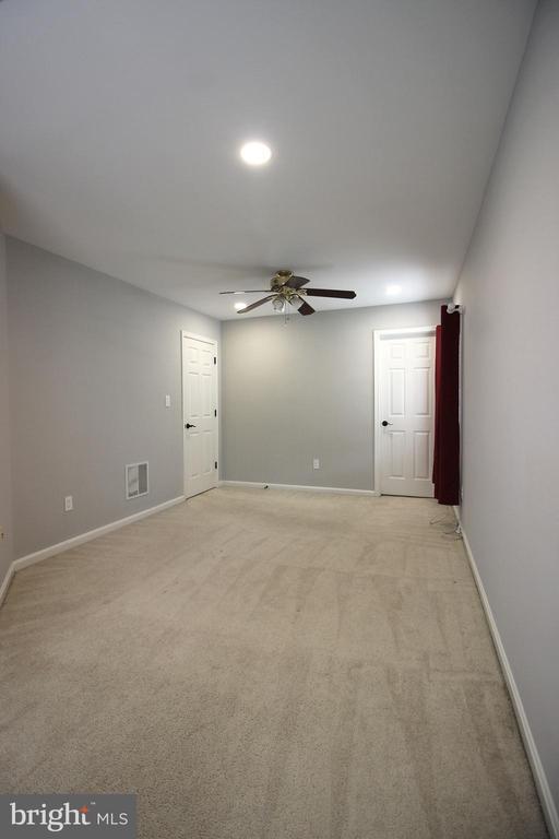Building Photo - 14015 Wood Rock Way