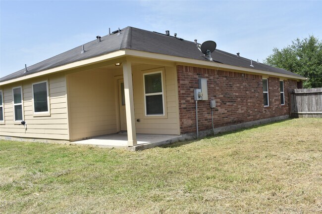 Building Photo - 20206 Sweet Magnolia Pl