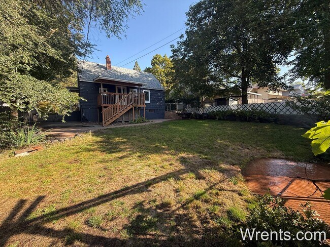 Building Photo - Cute 3 Bed/2 Bath Home Audubon area