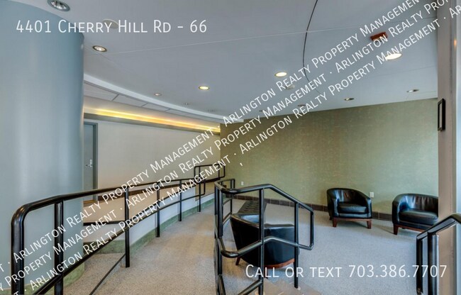 Building Photo - 4401 Cherry Hill Rd