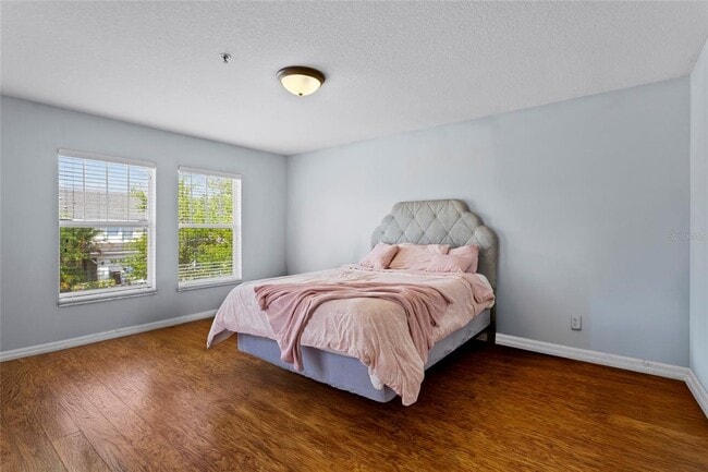 Building Photo - 2075 Cypress Bay Blvd