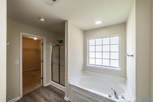 Building Photo - 128 Wilder Dr