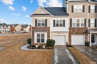 Building Photo - Gorgeous End Unit Townhome in Wake Forest