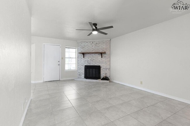 Building Photo - 4837 Colleen Dr