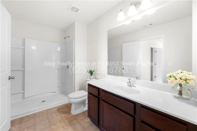 Building Photo - 6448 Mountain Home Way