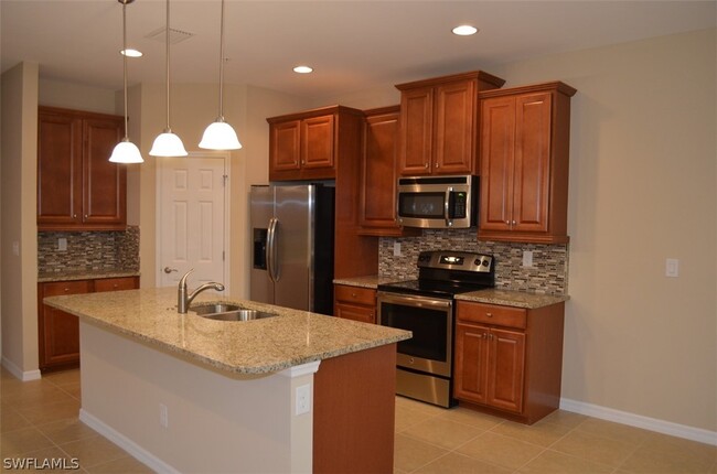 Building Photo - 23520 Alamanda Dr