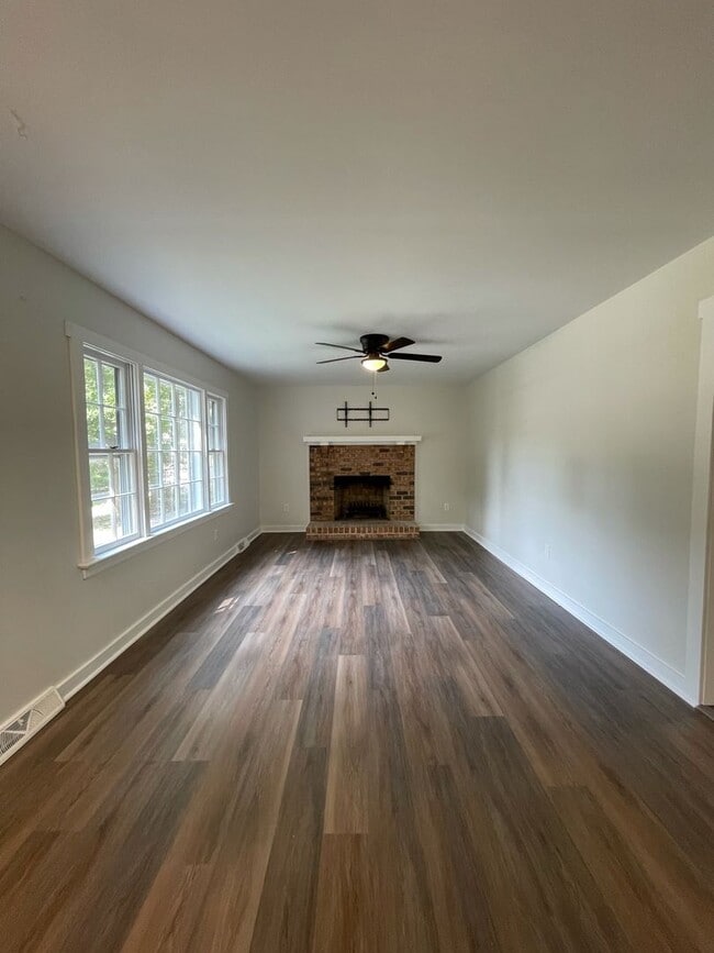 Building Photo - 115 Big Meadows Terrace