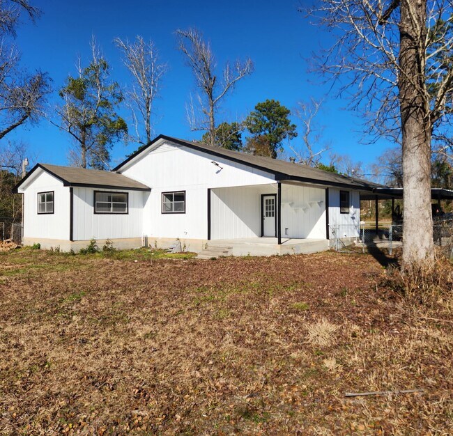 Building Photo - 983 Triple Creek Loop