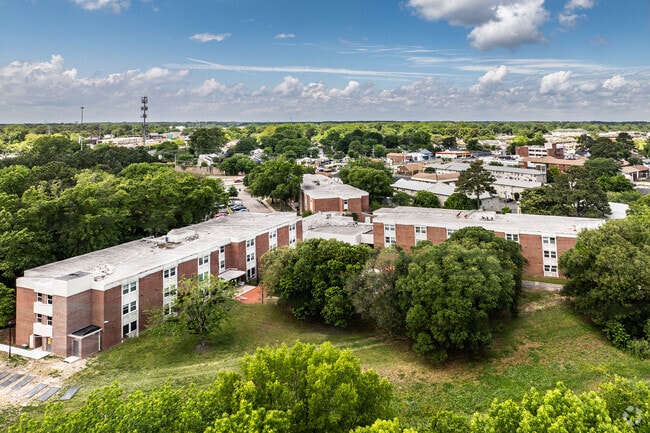 Aerial Photo - Park Terrace Apartments