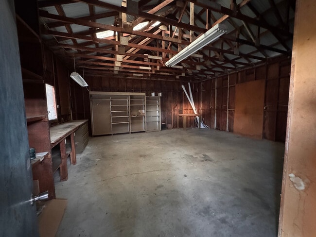 Building Photo - 975 California St