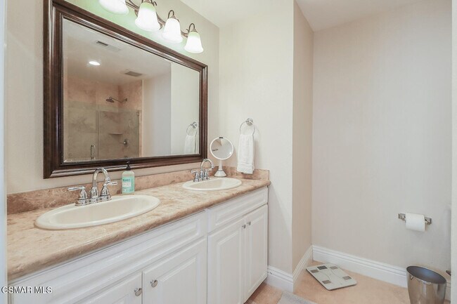 Building Photo - 1115 Evenstar Ave