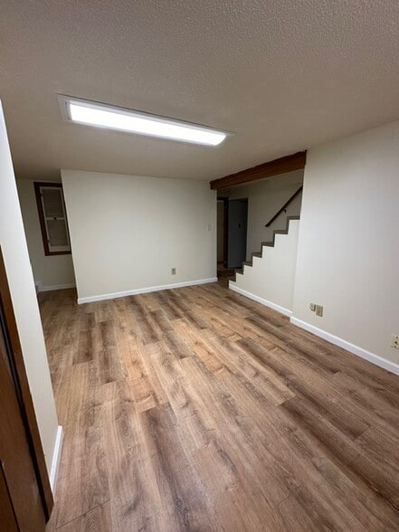 Building Photo - 3808 Vera Cruz Ave N