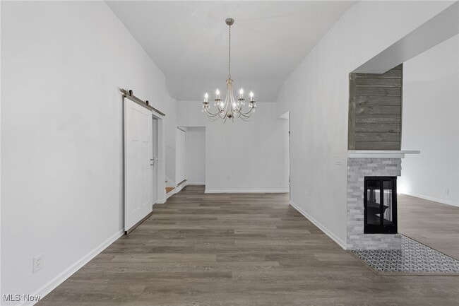 Building Photo - 6677 Crenshaw Dr