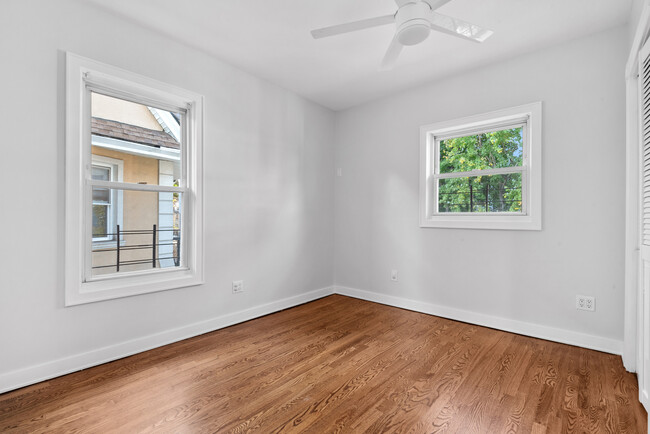 peaceful bedroom - 1617 Dorchester Rd