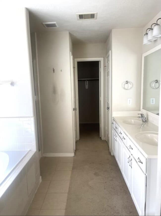 Building Photo - 21942 Gosling Cedar Pl