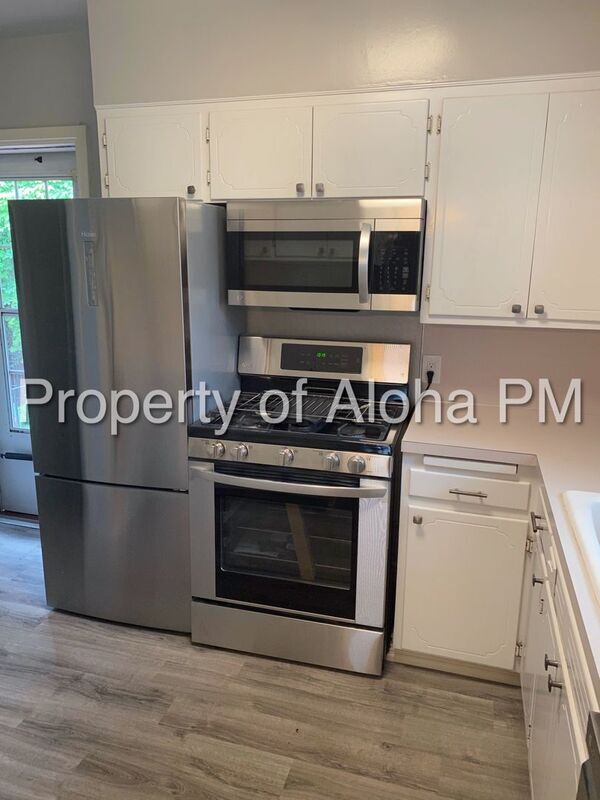 Building Photo - 1606 N 22nd St