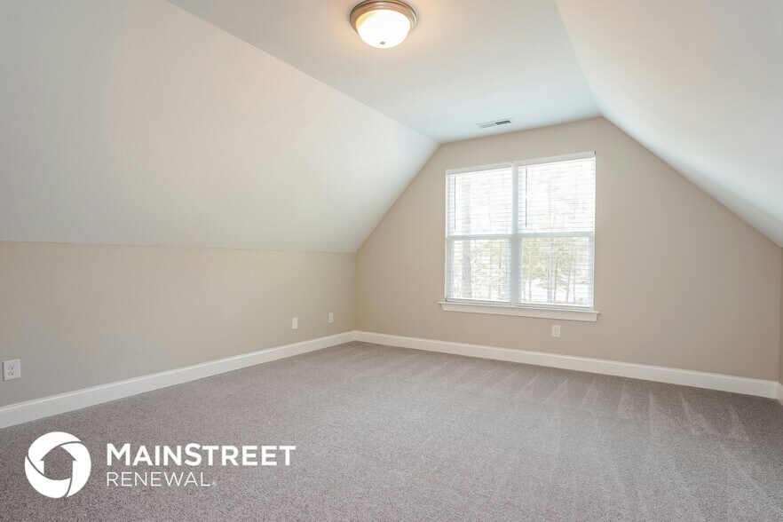 Building Photo - 49 Burrage Dr