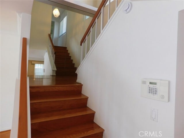 Building Photo - 7 Lakeview