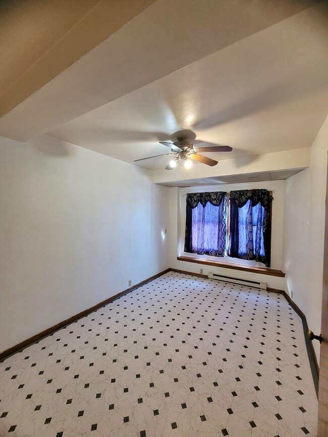 Building Photo - 3277 S 10th St