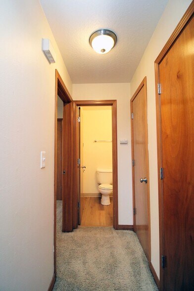 Building Photo - 1518-1522 SW Harrison St