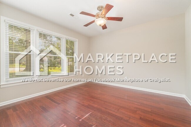 Building Photo - 4123 Silver Fox Ct