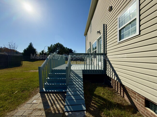 Building Photo - 2916 Hayward Ct