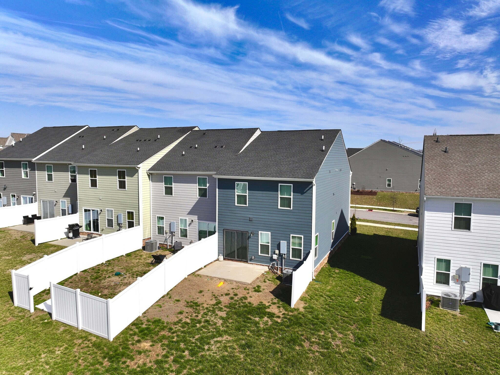 Building Photo - 1037 Clendening Dr