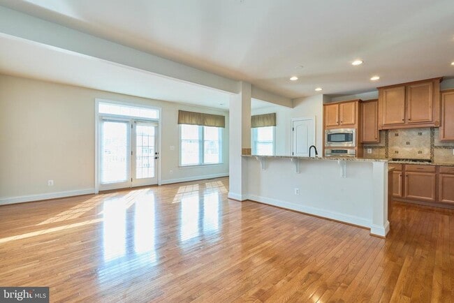 Building Photo - 21276 Hyrst Grove Terrace