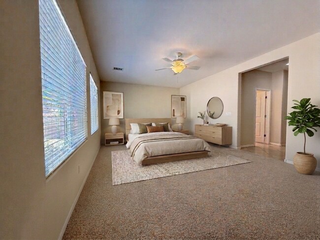 Building Photo - 2240 Shadow Canyon Dr