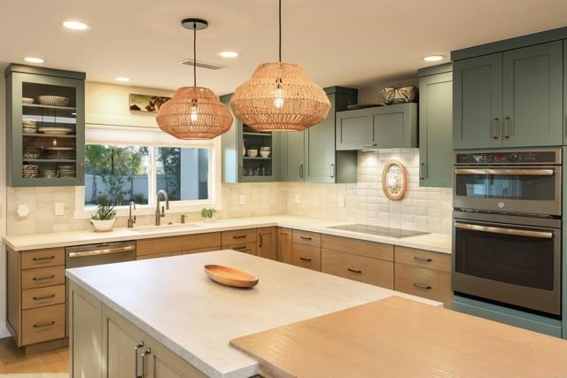 Building Photo - 667 Solana Hills Ct